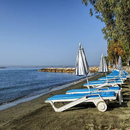 Galatex Beach Townhouses *